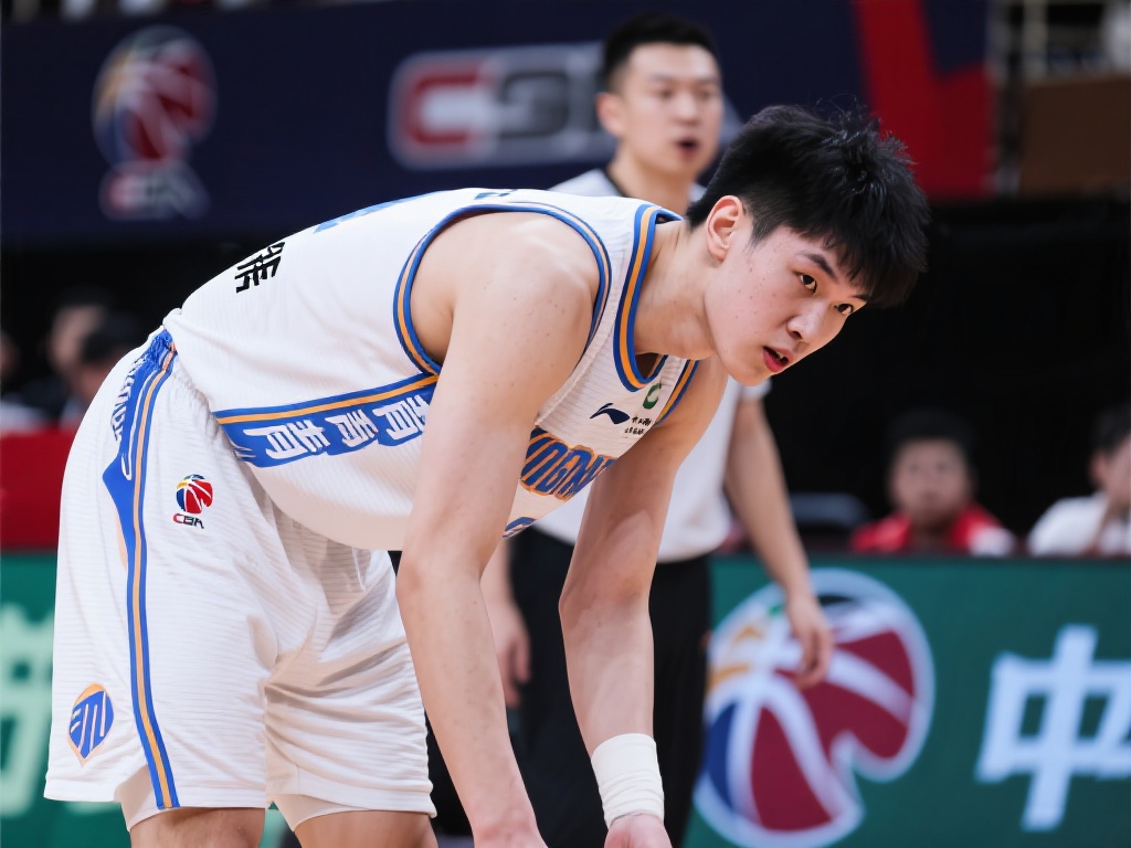 青岛男篮曝光杨瀚森日常:休息日也坚持训练 杨瀚森的勤奋,不仅仅是青岛男篮内部的榜样