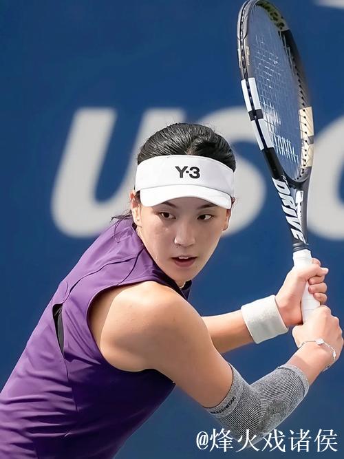 王欣瑜2-1反超麦克纳莉 迎来新赛季首胜 王欣瑜2-1反超麦克纳莉 迎来新赛季首胜